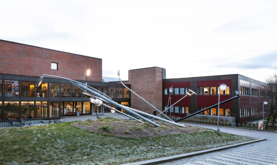 Realfagbygget, UiT Norges Arktiske Universitet, Campus Tromsø. Fotograf: Kjell Ove Storvik