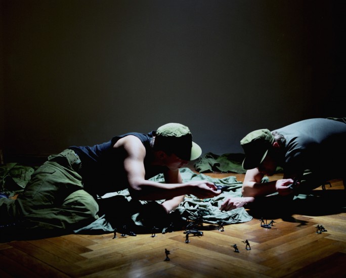 Army Play (1), av Per Christian Brown.