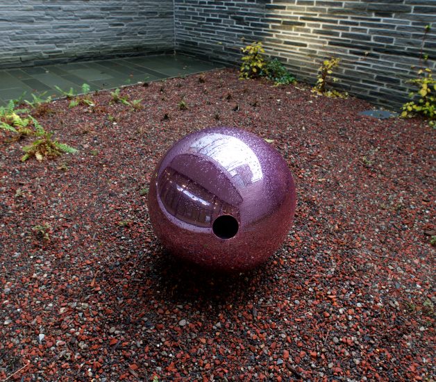 <em>Perler</em>, Ole Rosén, Mari Røysamb. Photographer: Pål Hoff