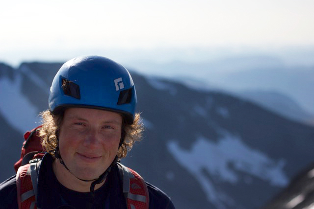 <em>Calum Macintyre</em>, Snøbrettkøyrar, student ved Climate Change Management i Sogndal og styremedlem i Luftballet.