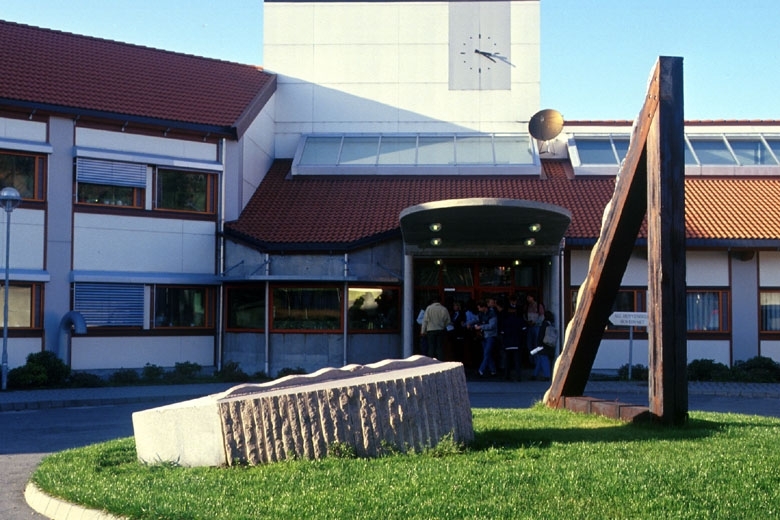 <em>Tida og hjarte - Solur</em>, Gunnar Torvund. Photographer: Arne Ingvaldsen