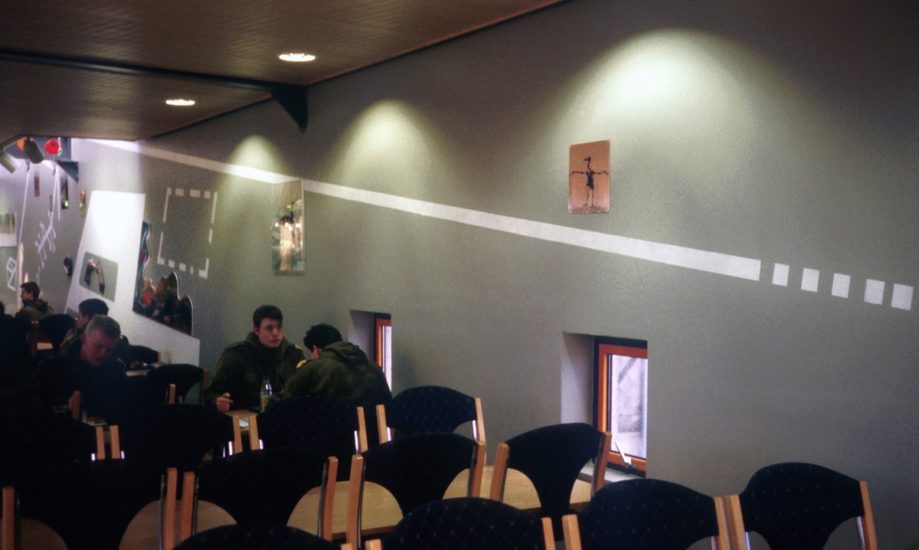 <em>Fugl, fly, kart</em>, Merete Morgenstierne, Sonja Schultz. Photographer: Jan Eirik Evjen