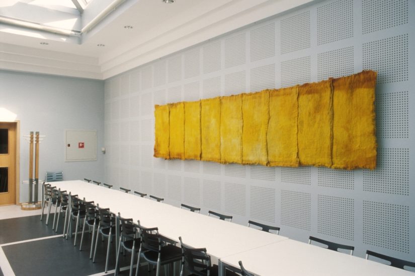 <em>Meeting Yellow II</em>, Beret Aksnes. Photographer: Vegar Moen