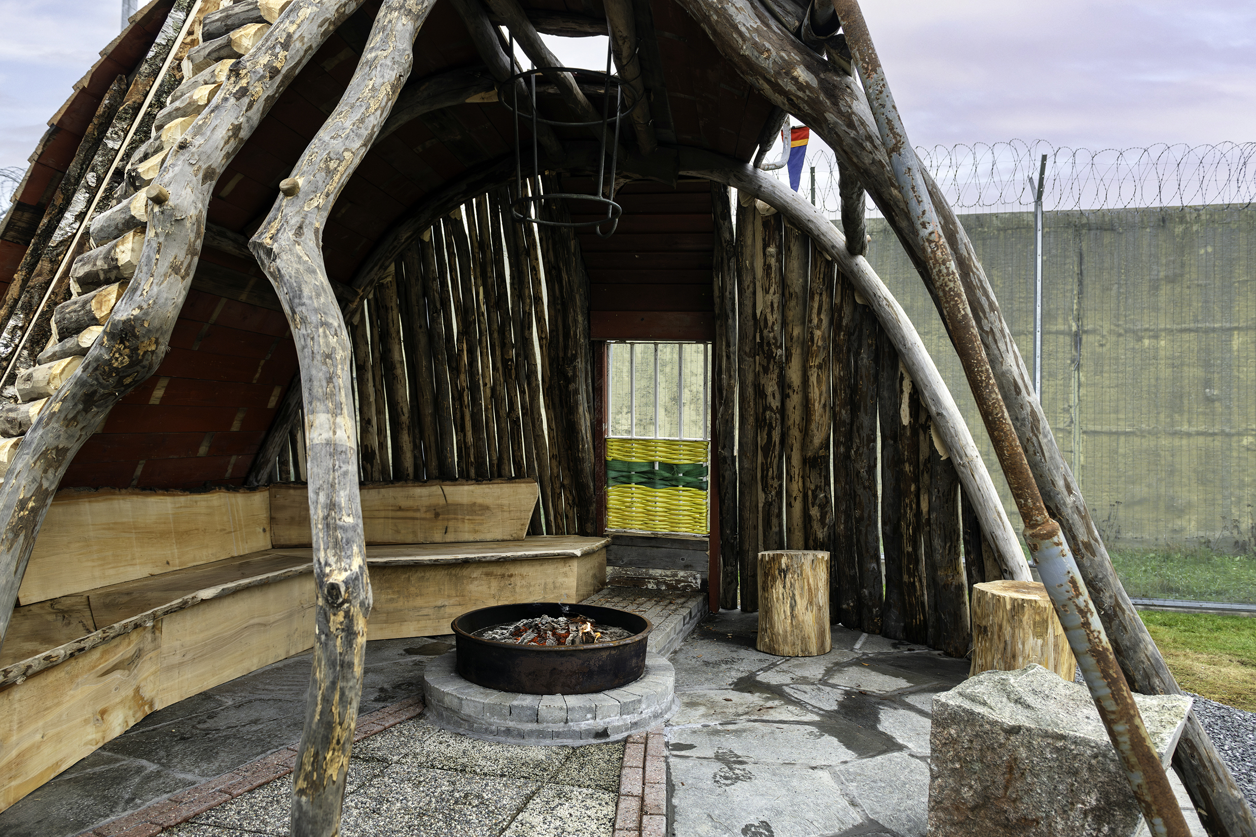 Flukthus B htarangoahti KORO
